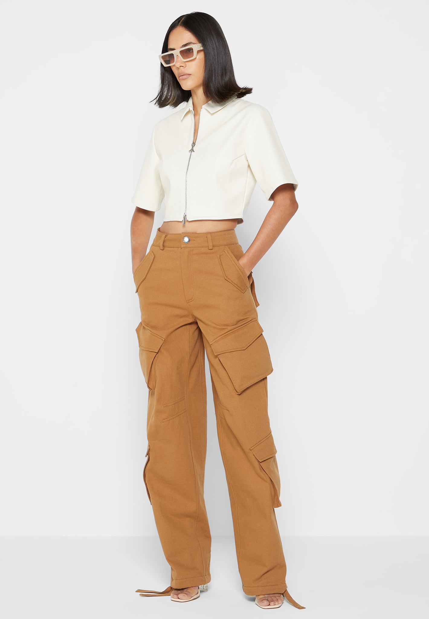 Buy Nuon by Westside Tan Brown Wide-Leg Cargo Jeans for Online @ Tata CLiQ